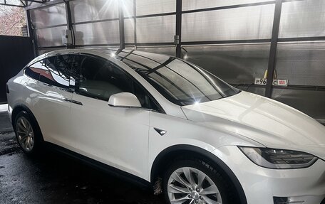 Tesla Model X I, 2017 год, 4 600 000 рублей, 12 фотография