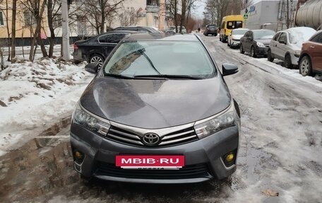 Toyota Corolla, 2013 год, 1 570 000 рублей, 4 фотография