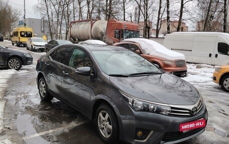 Toyota Corolla, 2013 год, 1 570 000 рублей, 5 фотография