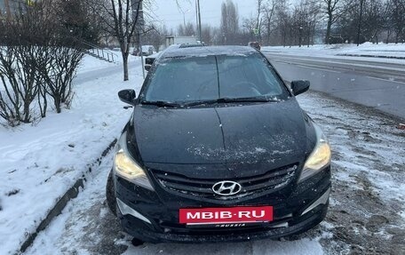 Hyundai Solaris II рестайлинг, 2016 год, 500 000 рублей, 5 фотография