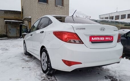 Hyundai Solaris II рестайлинг, 2014 год, 1 050 000 рублей, 4 фотография