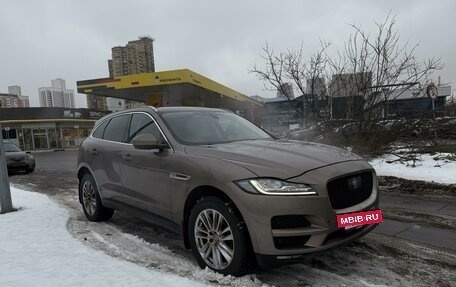 Jaguar F-Pace, 2016 год, 2 650 000 рублей, 5 фотография