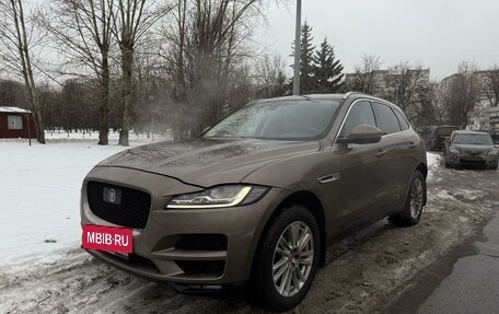 Jaguar F-Pace, 2016 год, 2 650 000 рублей, 6 фотография