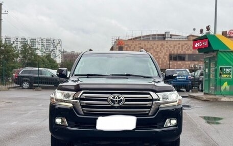 Toyota Land Cruiser 200, 2015 год, 5 999 990 рублей, 1 фотография