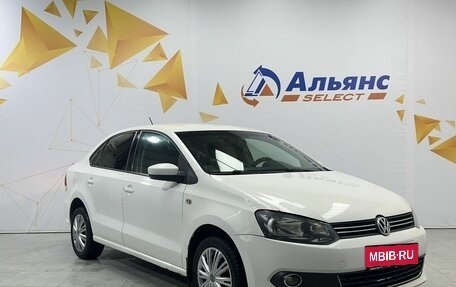 Volkswagen Polo VI (EU Market), 2013 год, 890 000 рублей, 1 фотография