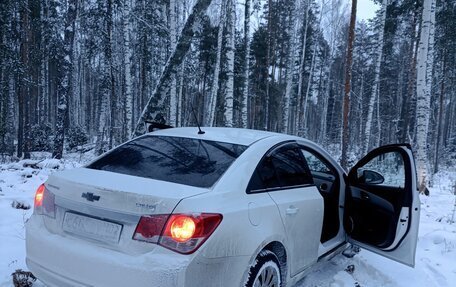 Chevrolet Cruze II, 2014 год, 1 020 000 рублей, 10 фотография