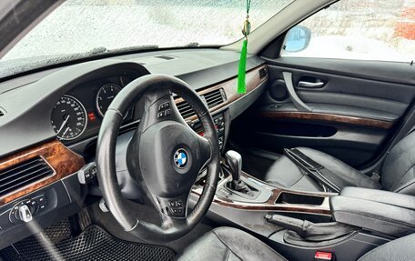 BMW 3 серия, 2009 год, 1 499 000 рублей, 13 фотография