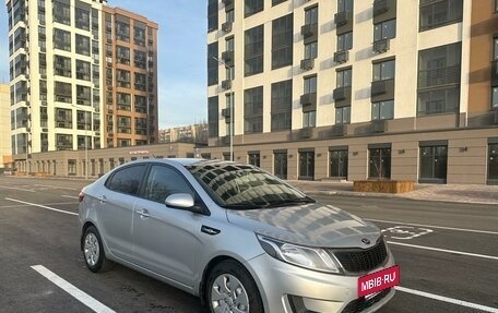 KIA Rio III рестайлинг, 2014 год, 850 000 рублей, 2 фотография