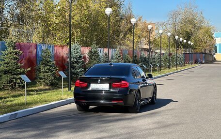 BMW 3 серия, 2017 год, 3 000 000 рублей, 14 фотография