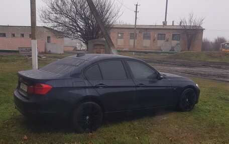 BMW 3 серия, 2013 год, 2 330 000 рублей, 18 фотография