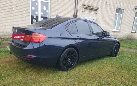 BMW 3 серия, 2013 год, 2 330 000 рублей, 23 фотография