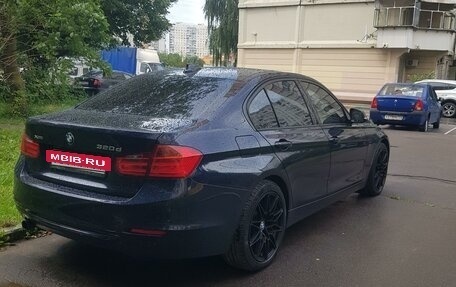 BMW 3 серия, 2013 год, 2 330 000 рублей, 25 фотография