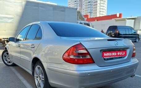 Mercedes-Benz E-Класс, 2004 год, 1 220 000 рублей, 4 фотография