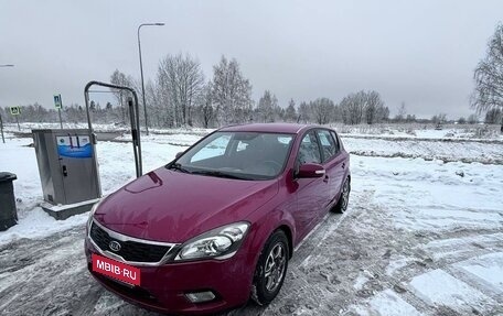 KIA cee'd I рестайлинг, 2010 год, 1 300 000 рублей, 15 фотография