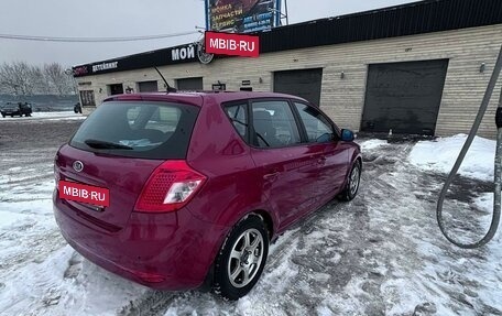 KIA cee'd I рестайлинг, 2010 год, 1 300 000 рублей, 14 фотография