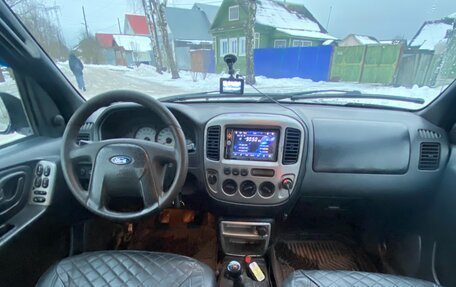 Ford Maverick II, 2001 год, 650 000 рублей, 11 фотография