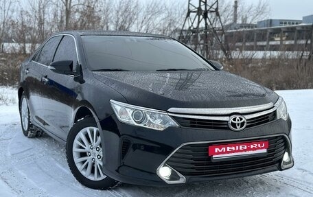 Toyota Camry, 2014 год, 2 600 000 рублей, 2 фотография