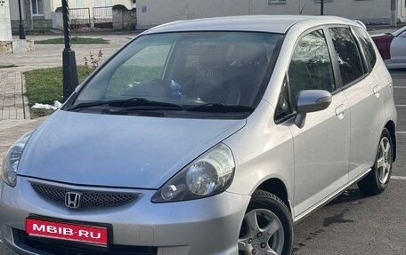 Honda Fit III, 2004 год, 638 000 рублей, 1 фотография