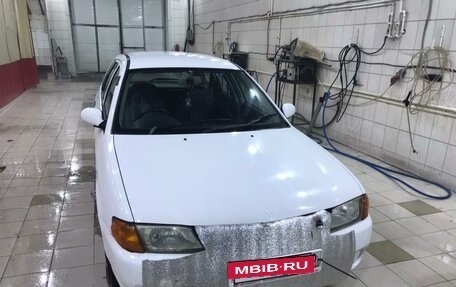 Mazda Familia Y11, 2001 год, 350 000 рублей, 7 фотография