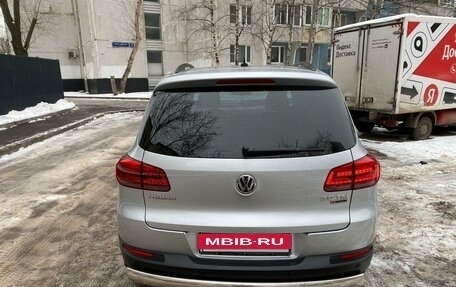 Volkswagen Tiguan I, 2016 год, 1 980 000 рублей, 4 фотография