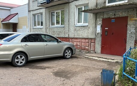 Toyota Avensis III рестайлинг, 2006 год, 1 150 000 рублей, 4 фотография