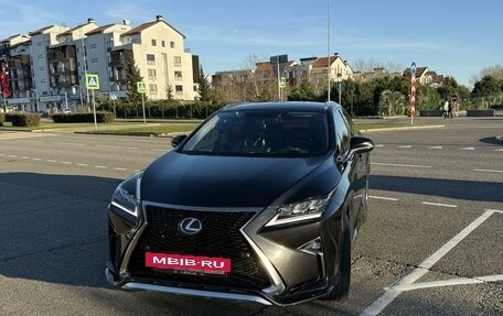 Lexus RX IV рестайлинг, 2017 год, 3 975 000 рублей, 6 фотография