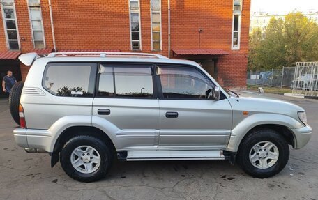 Toyota Land Cruiser Prado 90 рестайлинг, 1999 год, 1 170 000 рублей, 2 фотография