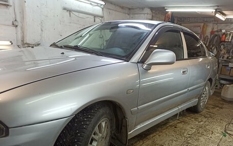 Mitsubishi Carisma I, 2002 год, 475 000 рублей, 1 фотография