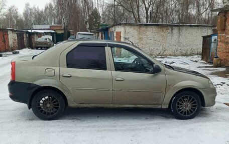 Renault Logan I, 2010 год, 330 000 рублей, 2 фотография