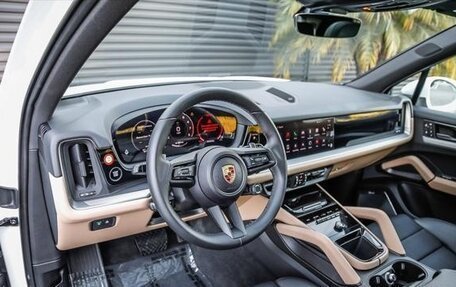 Porsche Cayenne III, 2024 год, 15 045 957 рублей, 10 фотография