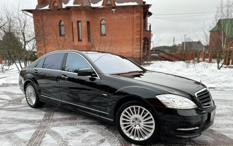 Mercedes-Benz S-Класс, 2011 год, 2 300 000 рублей, 6 фотография