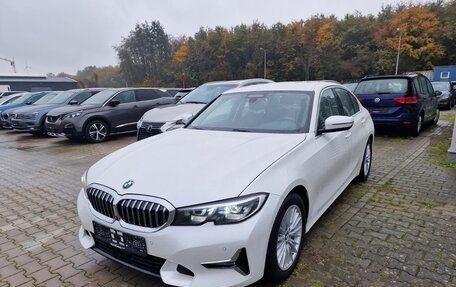 BMW 3 серия, 2019 год, 3 400 000 рублей, 7 фотография