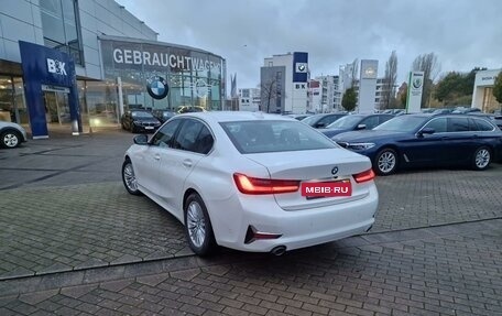 BMW 3 серия, 2019 год, 3 400 000 рублей, 8 фотография