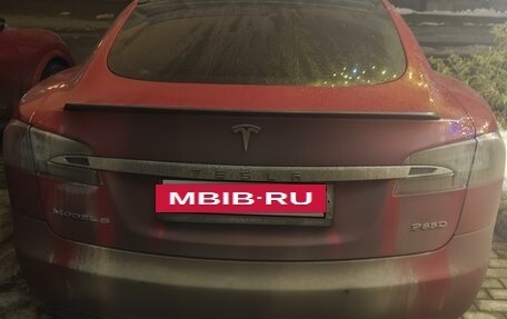 Tesla Model S I, 2015 год, 3 300 000 рублей, 2 фотография