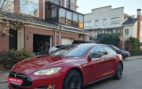 Tesla Model S I, 2015 год, 3 300 000 рублей, 14 фотография