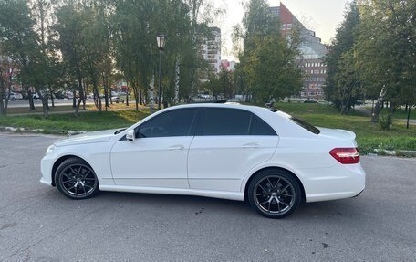 Mercedes-Benz E-Класс, 2013 год, 2 250 000 рублей, 8 фотография