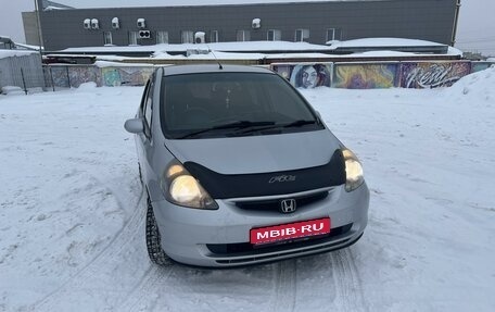 Honda Fit III, 2003 год, 560 000 рублей, 1 фотография