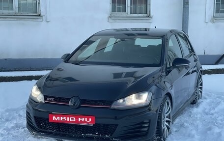 Volkswagen Golf GTI VII, 2014 год, 2 150 000 рублей, 9 фотография