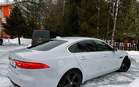 Jaguar XF II, 2016 год, 2 200 000 рублей, 3 фотография