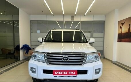 Toyota Land Cruiser 200, 2012 год, 3 650 000 рублей, 2 фотография