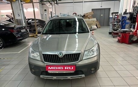 Skoda Octavia, 2012 год, 1 297 000 рублей, 2 фотография