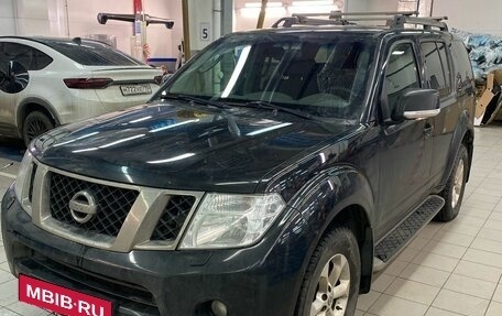 Nissan Pathfinder, 2011 год, 1 697 000 рублей, 2 фотография