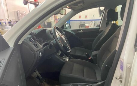 Volkswagen Tiguan I, 2013 год, 1 747 000 рублей, 11 фотография