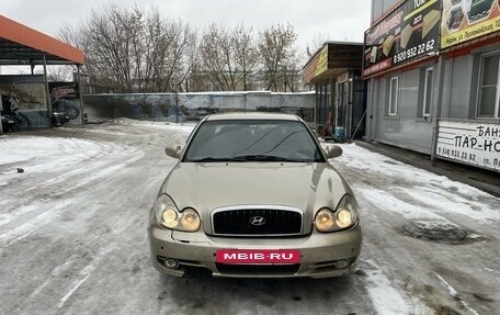 Hyundai Sonata IV рестайлинг, 2005 год, 230 000 рублей, 2 фотография