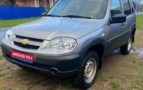 Chevrolet Niva I рестайлинг, 2018 год, 949 000 рублей, 1 фотография