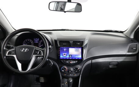 Hyundai Solaris II рестайлинг, 2013 год, 899 000 рублей, 10 фотография