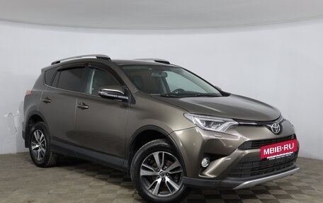 Toyota RAV4, 2019 год, 2 458 000 рублей, 3 фотография