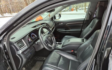 Toyota Highlander III, 2014 год, 3 150 000 рублей, 8 фотография