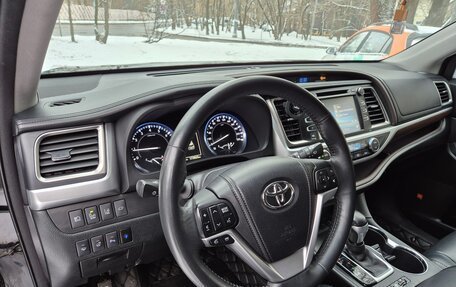 Toyota Highlander III, 2014 год, 3 150 000 рублей, 6 фотография