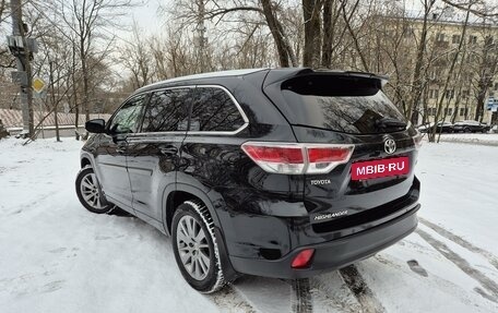 Toyota Highlander III, 2014 год, 3 150 000 рублей, 5 фотография